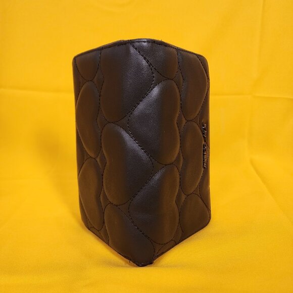 Betsey Johnson Black Quilted Heart Love Wallet Wristlet Zip Around NEW - Picture 12 of 12